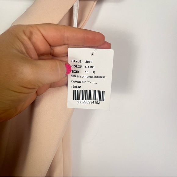 Dessy Collection- OFF-THE-SHOULDER CRISS CROSS BACK TRUMPET GOWN - Picture 9 of 15